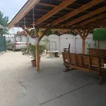 Tóváros Apartamento