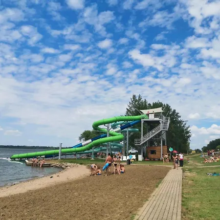 Tovaros Vendeghaz Абадсалок