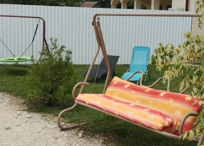 Tovaros Vendeghaz * Abadszalok